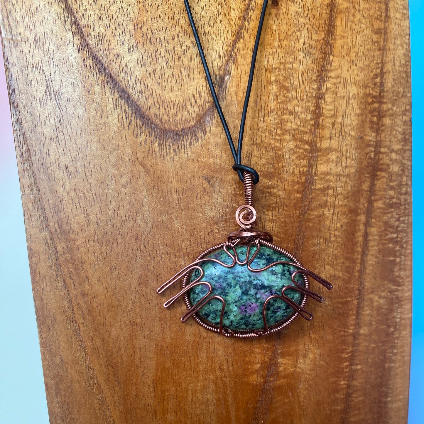 Ruby Zoisite Bat Wrap