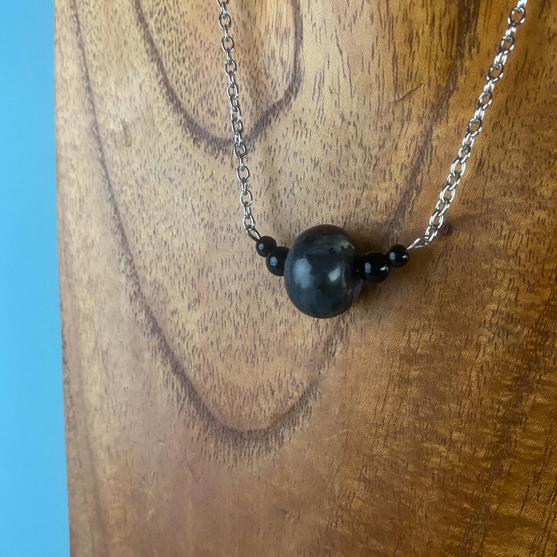 Dark Shine Agate & Jasper Necklace